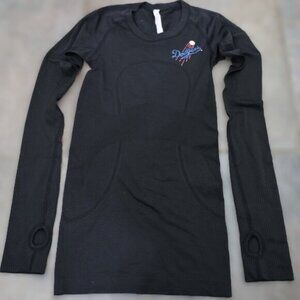 Lululemon LA DODGERS ventilated running long sleeve shirt size 2.